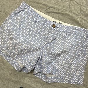 Old Navy patterned shorts size 6